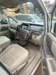 Toyota Noah 2.0 143hp AWD 8 Seater 2011 White - 4