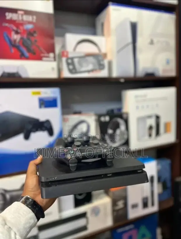 Chipped PS4 Slim with 50 Pre-loaded Games - 1