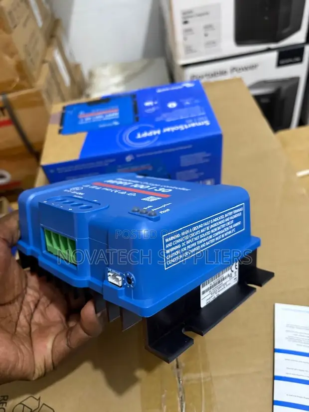 Victron BlueSolar MPPT 100/30 Charge Controller - 1