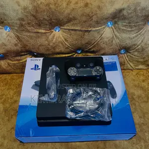PlayStation 4 Slim 500GB