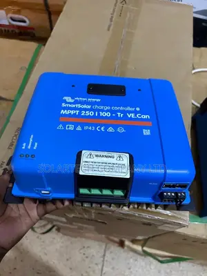 Original Victron 250/100 Smart MPPT Charge Controller
