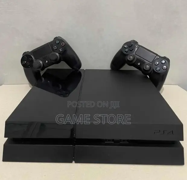 PlayStation 4 Standard - 1