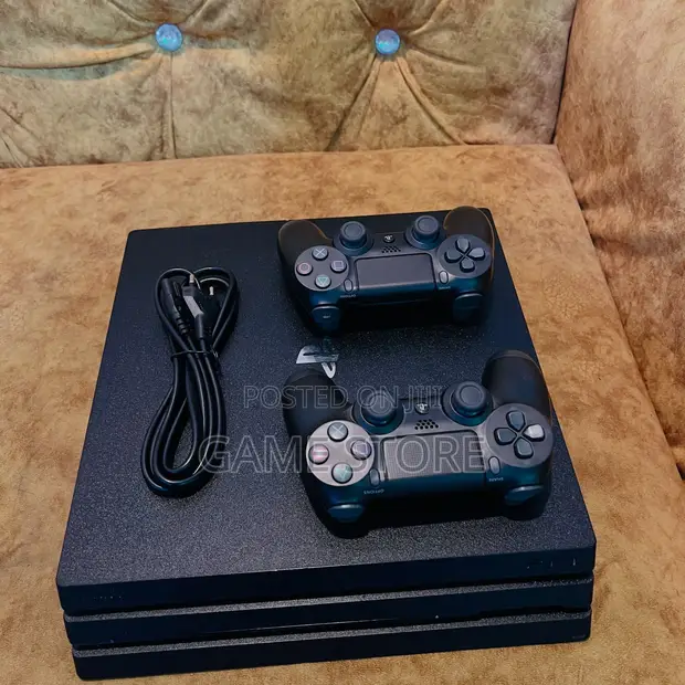 Sony PlayStation 4 Pro (PS4 Pro) 1TB - 1