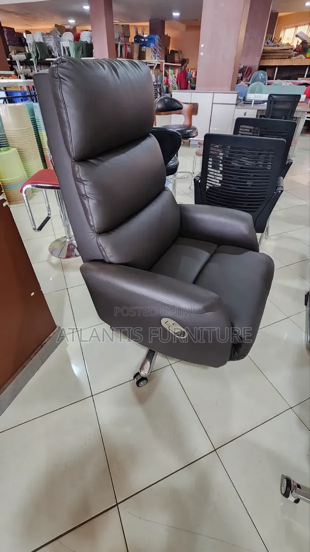 Original Office Chair with Leg Rest - 1