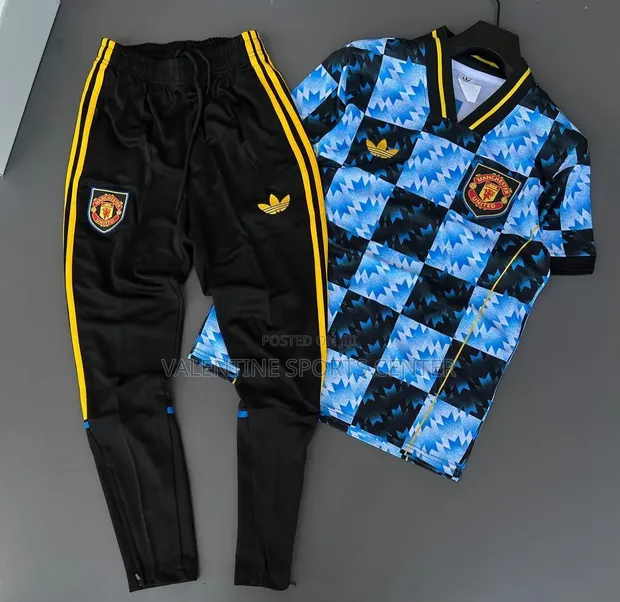 Manchester United Tracksuits - Adidas Original Material - 1