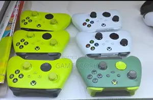 Used Original Xbox Series Controllers (UK)