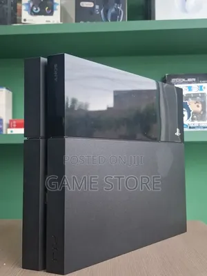 PS4 Standard Complete Set - Gaming Ready Package