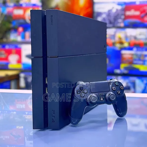 Sony PlayStation 4 (Chipped) - 1