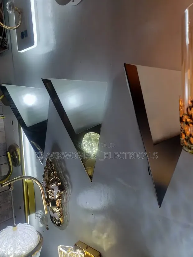 Elegant Triangular Wall Lights with Bulb Provision - 1
