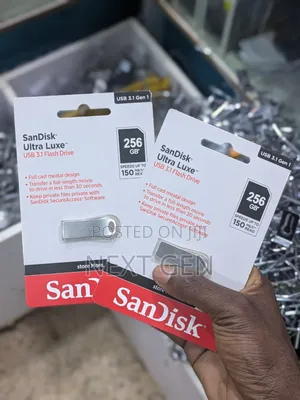 SanDisk Ultra Luxe 256GB USB 3.1 Flash Drive