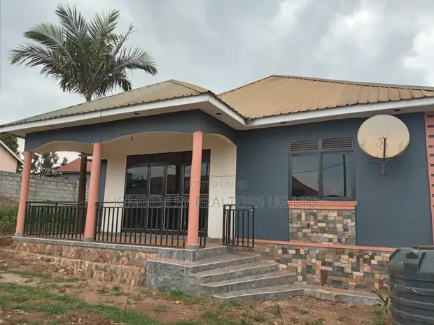 3 Bedroom House for Sale in Nansana Bujuuko - 1