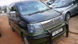 Nissan Elgrand 2004 Black Eight Seater Van - 4