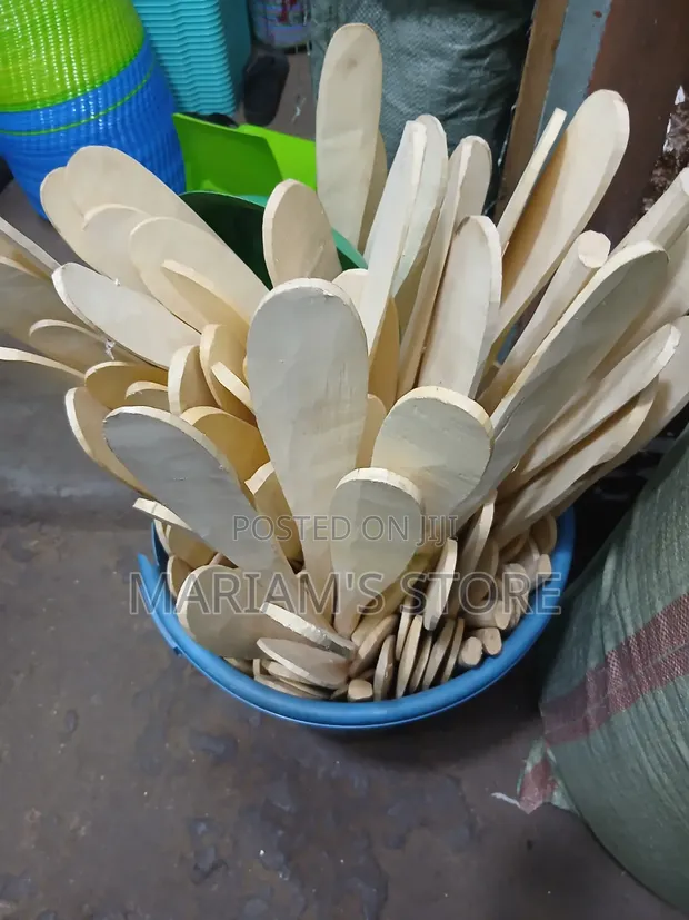 Wooden Spoons - Disposable or Eco-Friendly - 1
