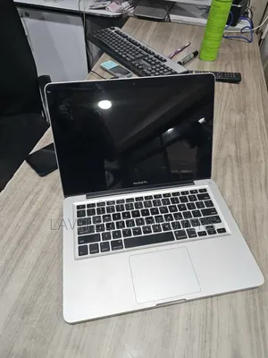 Apple MacBook Pro 8GB Intel Core i5 SSD 256GB