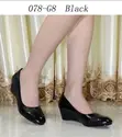 Women's Black Patent Leather Textured Wedge Pump - 2