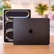 New Apple iPad Pro 13" (2024) 512GB Gray - 2