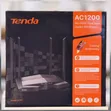 Tenda AC10 AC1200 MU-MIMO Dual Band Gigabit WiFi Router - 1