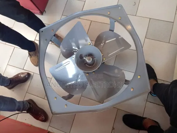 Heavy-Duty Industrial Exhaust Fans - 18 inches - 1