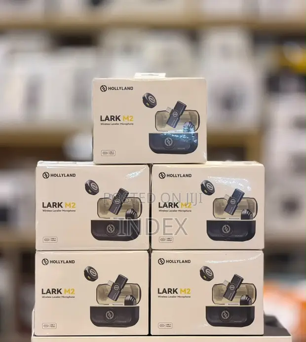 Hollyland Lark M2 Duo Wireless Lavalier Microphone (USB-C) - 1