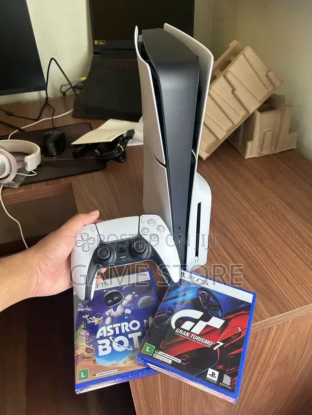 Sony PlayStation 5 Slim Disc Edition - 1