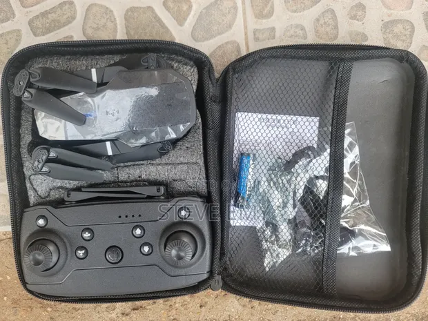 E88Pro RC Foldable Drone (No Camera) - 1