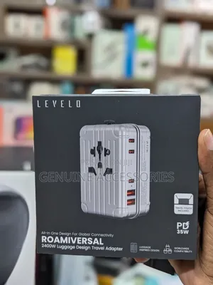Levelo Roamiversal 2400W Universal Travel Adapter