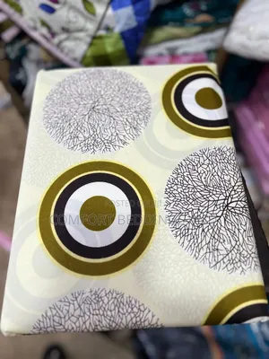 Simple Dot Bedsheets 6x6 Cream
