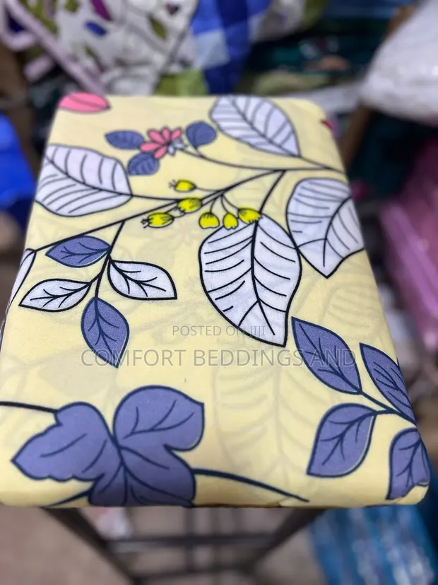 Simple Leafy Bedsheets 6x6 Purple - 1