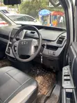 Toyota Noah 2010 Silver - 5