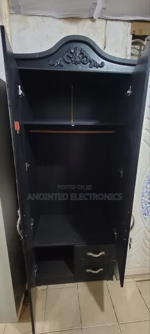 Wood-Mode 3-Door Wardrobe - Black