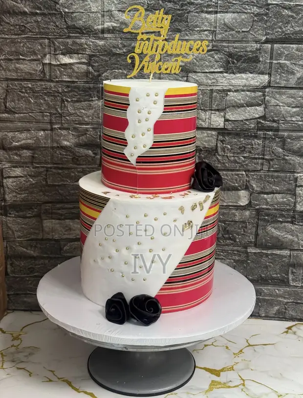Introduction Cake - One Tier Kikoyi - 1