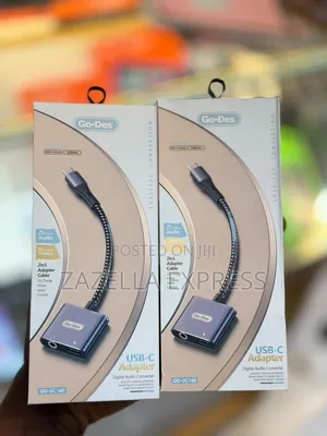 Go Des USB-C to 3.5mm Audio Adapter with Charging