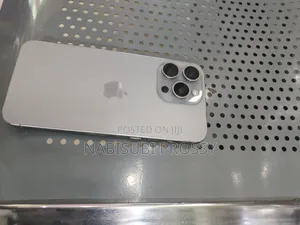 Apple iPhone 15 Pro Max 256GB