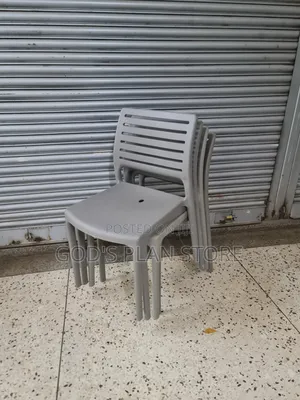 Light Portable Plastic Chairs
