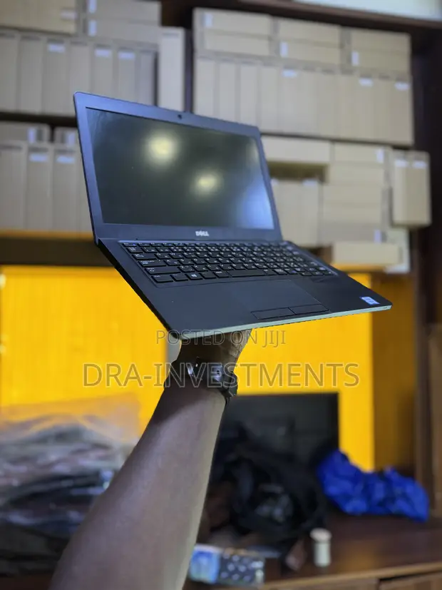 Dell Latitude 12 5280 Laptop - Intel Core i5, 8GB RAM, 256GB SSD - 1