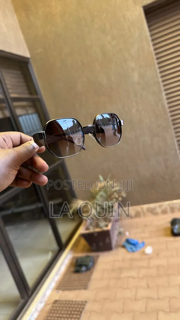 Authentic Ray-Ban Sunglasses - 1