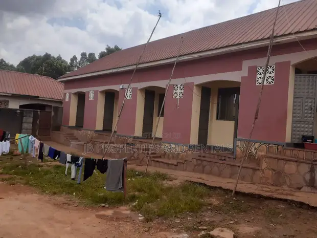 7 Units Single Rooms House for Sale in Bulenga - 1