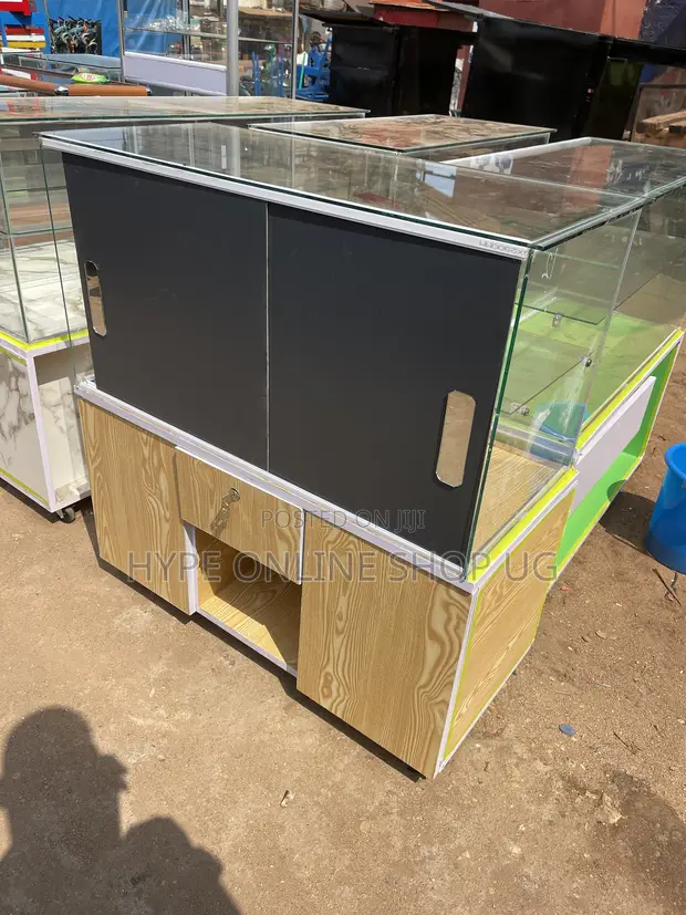 Brand New 3x3ft Pure Mahogany Showcase Display Table - 1
