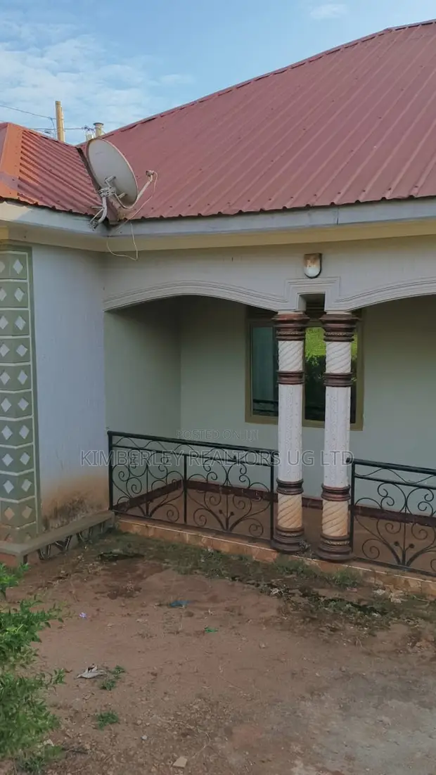 4-Bedroom House for Sale in Kitende, Entebbe Road - 1