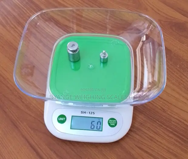 Digital Kitchen Weighing Scale - 5kg Accurate - 1