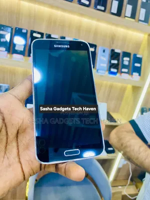 Samsung Galaxy S5 16GB Black