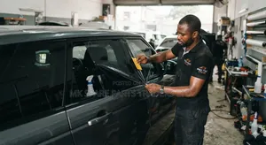 Range Rover Window Tinting Services
