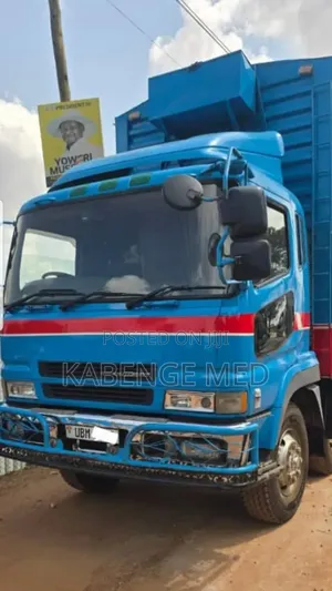 Mitsubishi Fuso Super Great Truck