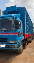 Mitsubishi Fuso Super Great Truck - 2