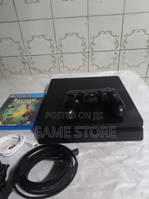 PS4 Slim Console Bundle: 13 Games, 2 Controllers
