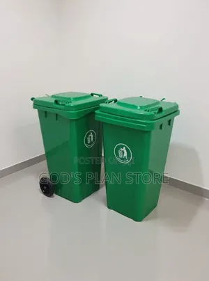 Master 120 Litres Plastic Dust Bin