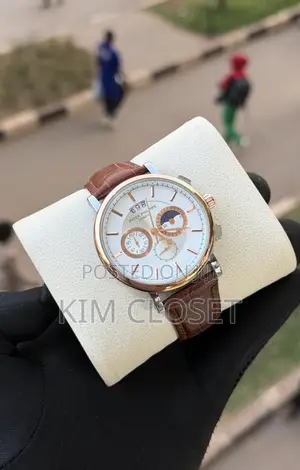 Patek Philippe Quartz Chronograph Watch - Brown Leather