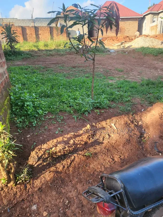 Plot for Sale in Buloba Near Ivory International - 1