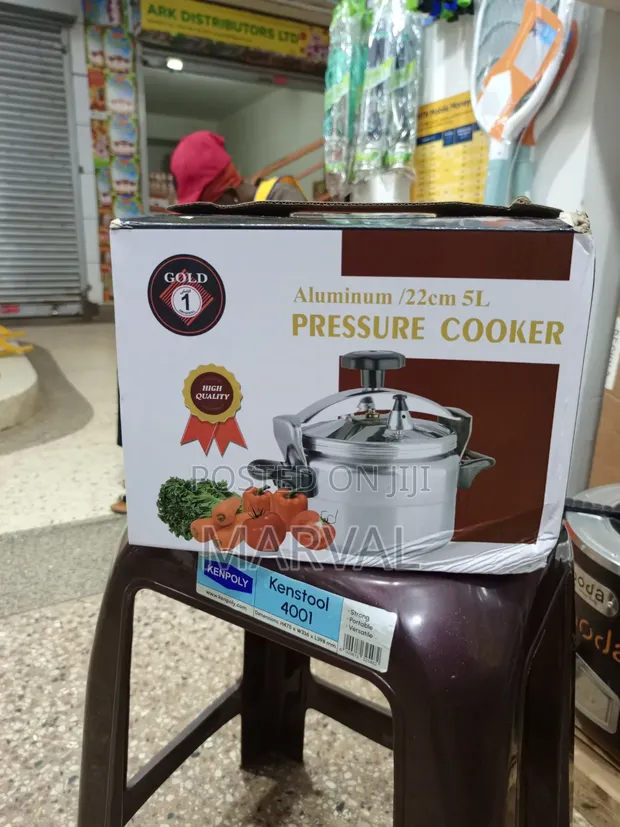 Gold 1 Brand 5-Liter Aluminum Pressure Cooker - 1