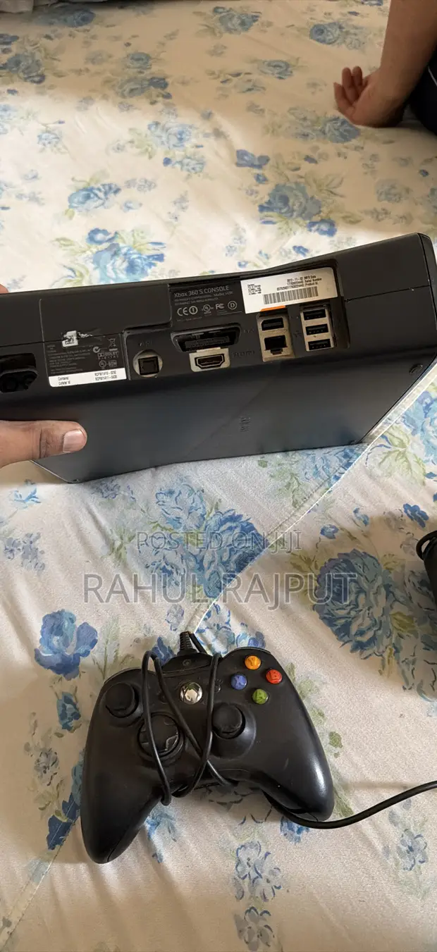 Xbox 360 Console with Two Controllers - 1